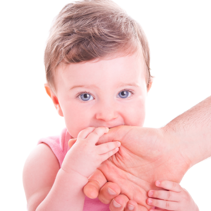 Bébé mord : que faire ?