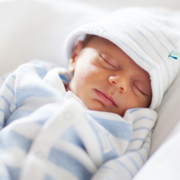 Le sommeil de bébé de 0 à 6 mois : comprendre ses besoins et l'aider à bien dormir